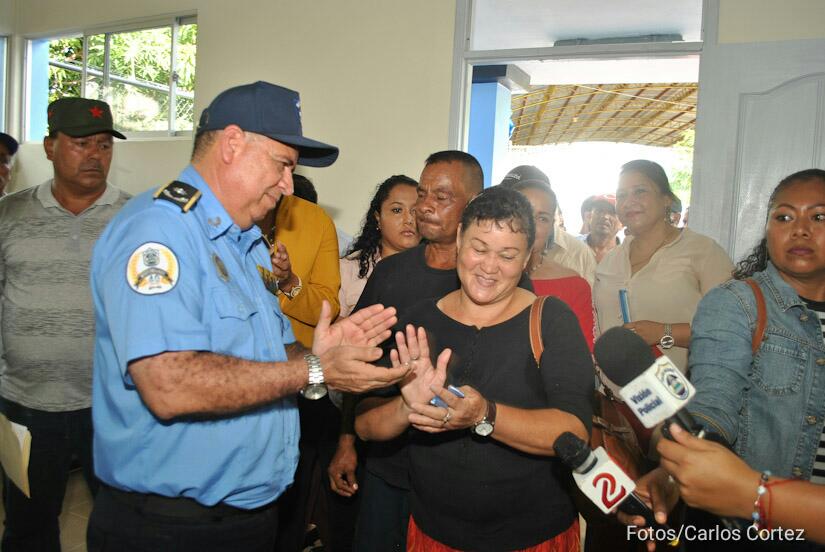 POLICIA1